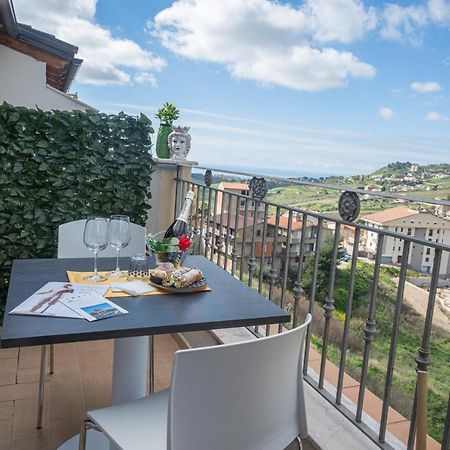 فافارا Il Moro - Agrigento Rooms المظهر الخارجي الصورة